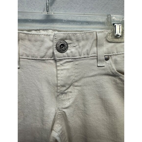 Guess Medium Rise Skinny Sarah Fit White Jeans - Picture 2 of 14